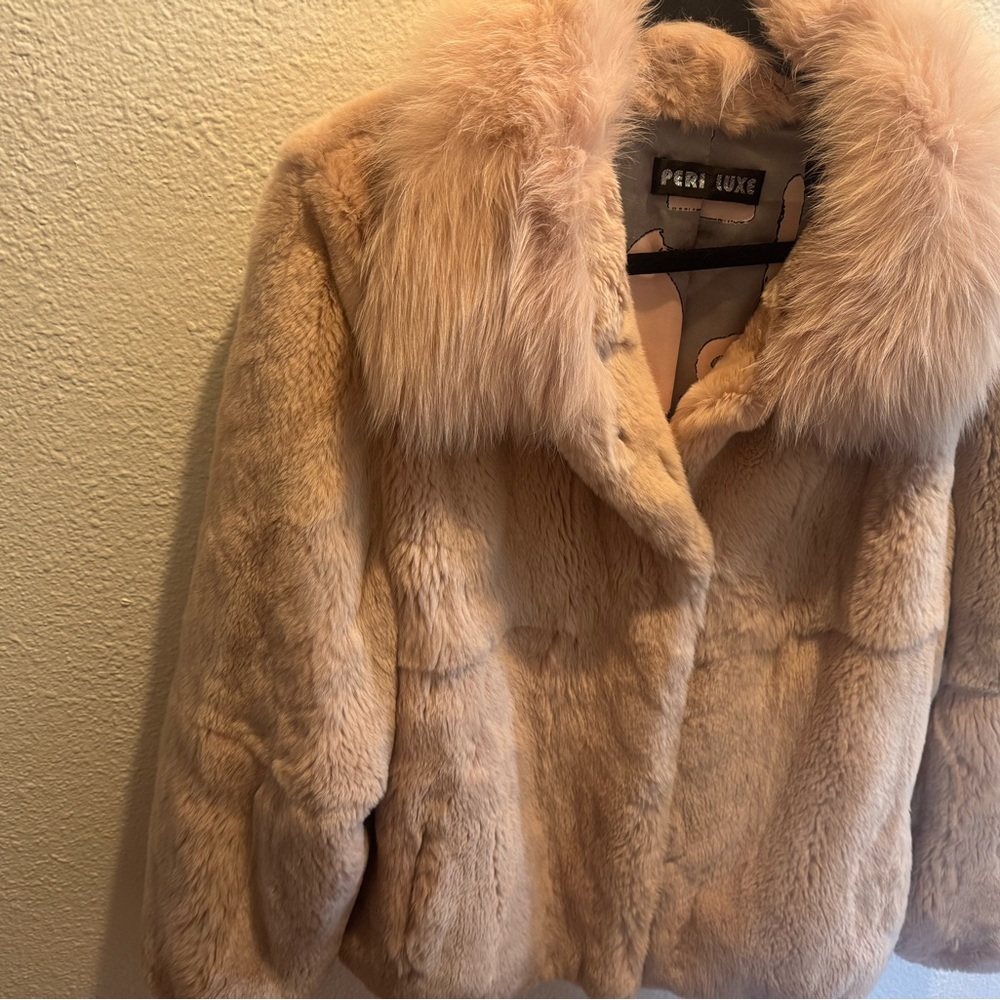Women’s Baby Pink 100% Rabbit Fur
Vintage Jacket